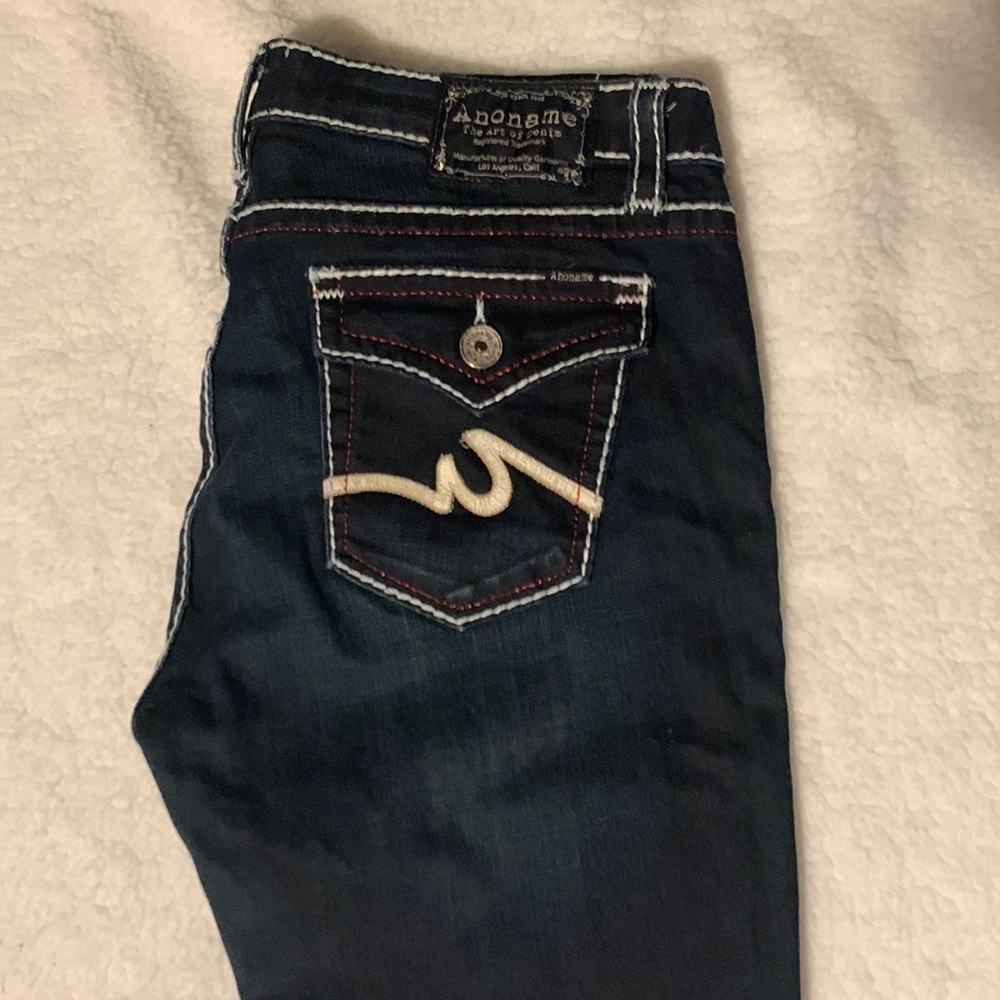 Anoname jeans